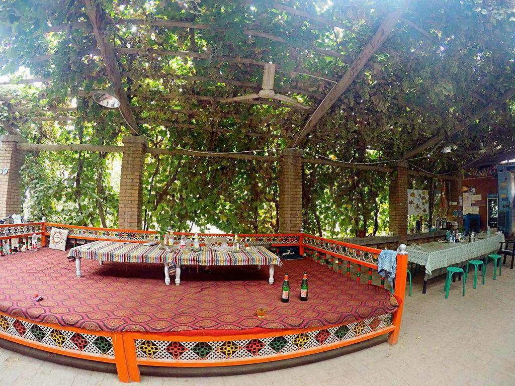 Dap Youth Hostel Turpan Екстериор снимка