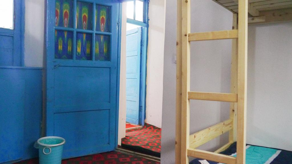 Dap Youth Hostel Turpan Екстериор снимка