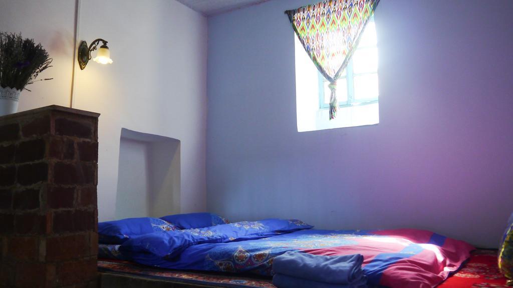 Dap Youth Hostel Turpan Екстериор снимка