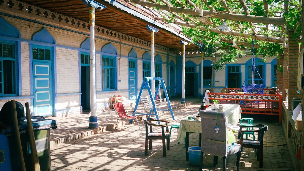 Dap Youth Hostel Turpan Екстериор снимка