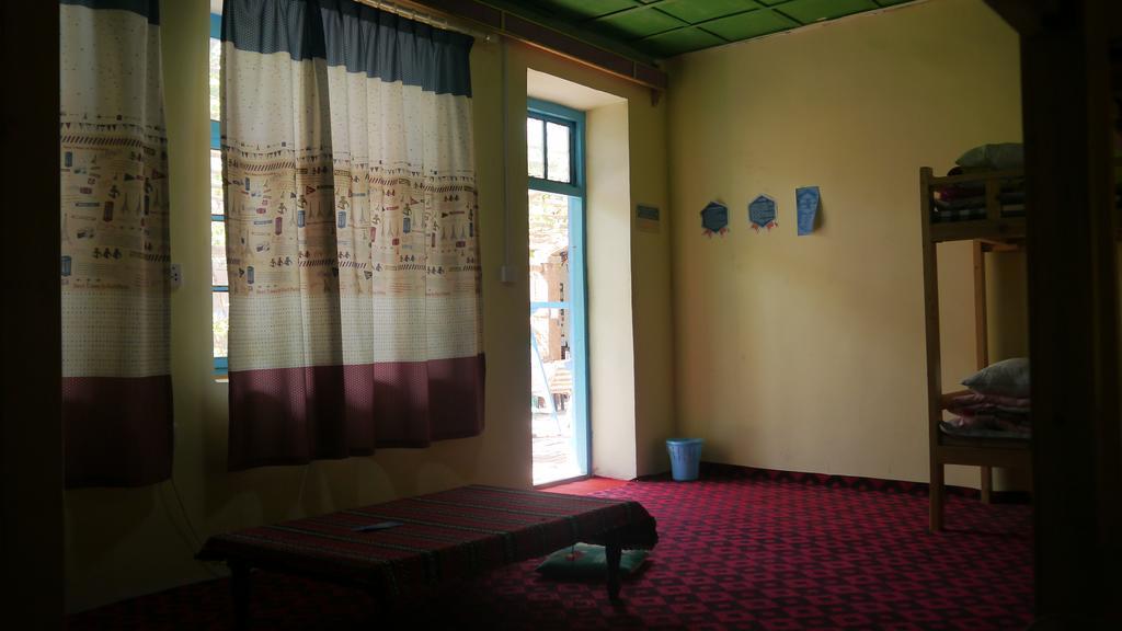 Dap Youth Hostel Turpan Екстериор снимка
